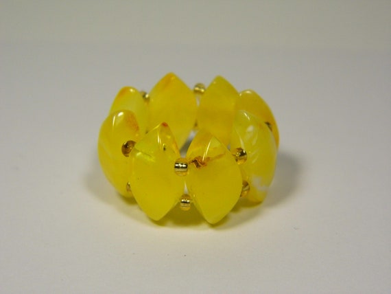 Baltic Amber Ring Size 6.5 Yellow Stone Women's Elastic Stretch  Natural 5887