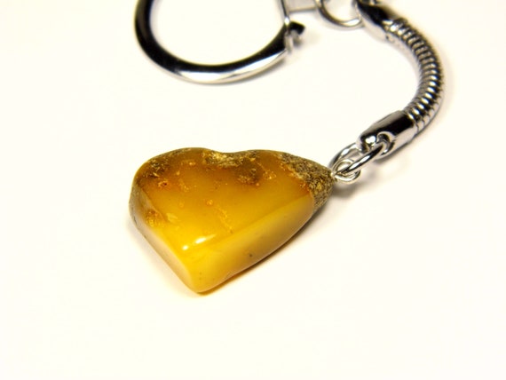 Baltic Amber Keychain Keyring Pendant Charm Souvenir Green Yellow Natural 5073