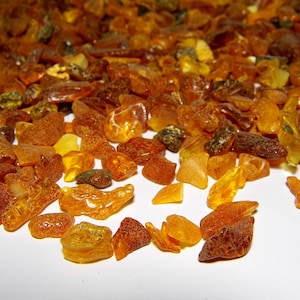 Baltic Amber Small 200gr. Tumbled Pieces Nuggets Stones Multicolor Natural A0061