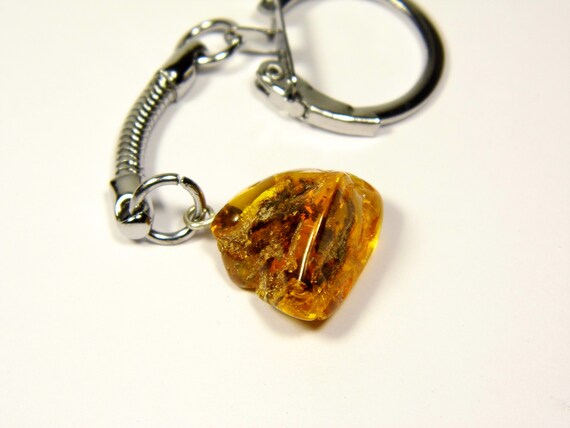 Baltic Amber Keychain Keyring Pendant Charm Souvenir Brown Stone Natural 5184