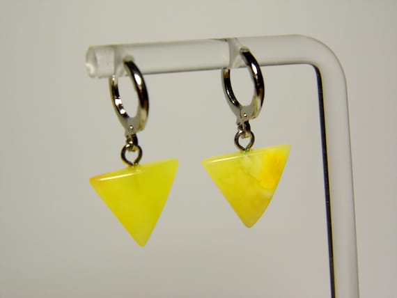 Baltic Amber Triangle Dangle Drop Earrings Yellow Natural Genuine Gemstone 4966