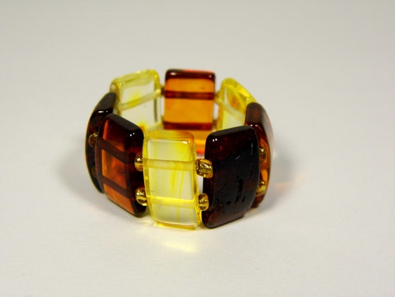 Baltic Amber Ring Size 9 Multicolor Yellow Cognac Brown Elastic Stretch 5846