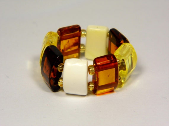 Baltic Amber Ring Size 6.5 Multicolor White Yellow Brown Elastic Stretch 5608