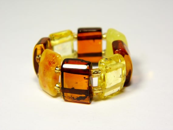 Baltic Amber Ring Size 8.5 Multicolor Yellow Brown Women's Elastic Stretch A0133