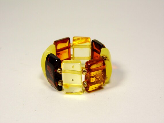 Baltic Amber Ring Size 10 Multicolor Yellow Brown Stone Elastic Stretch 5617