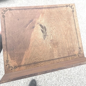 Spice and Wolf bookstand