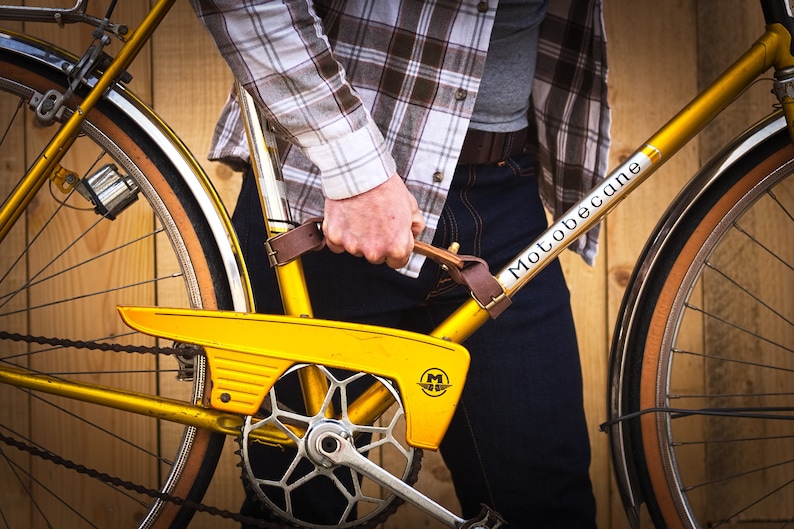 Bike carrying handle. Full-grain vegtanned leather and wood handle. image 3