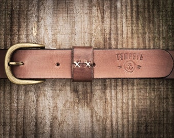 Leather belt, chocolate color, robust, brass buckle, made in France. Men's leather belt. Vegtanned leather.