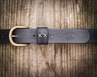 Leather belt, black vintage color, robust, brass buckle, made in France. Men's leather belt. Vegetanned leather.