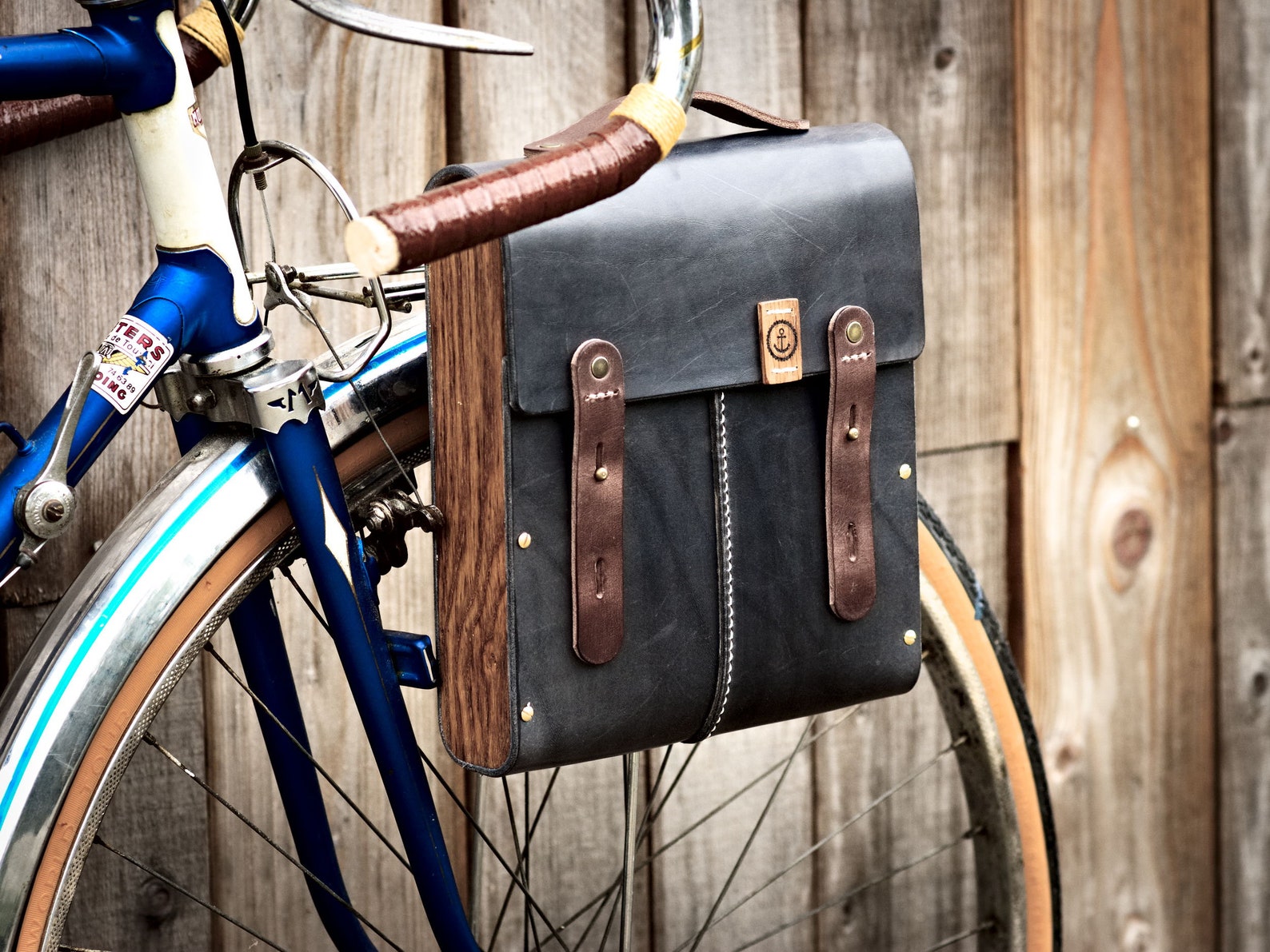 Sacoche cartable de vélo en cuir noir