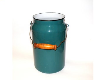 Vintage Green Enamel Can 6 L without a lid, Large Vintage Milk or Water Can, Retro Berries Storage Can, Rustic kitchen decor