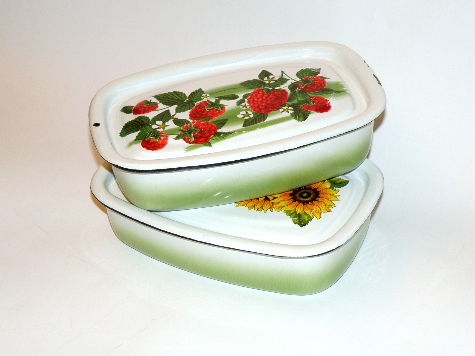 Enamel box With Lid Vintage White Green Floral Metal Enameled Etsy