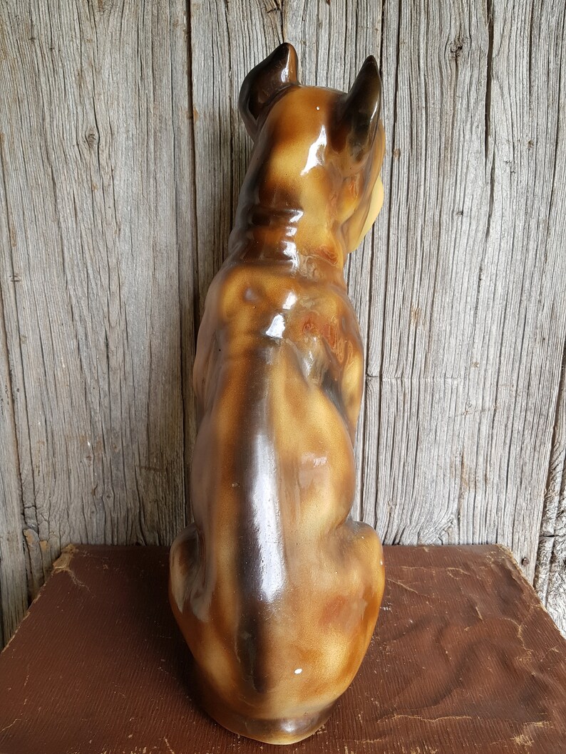 large boxer statue