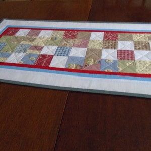 Quilted Table Runner, 32&quot; x 13.25&quot; Quilted Table Topper, Modern Table Runner, Summer Table Quilt, Sofa Table Runner