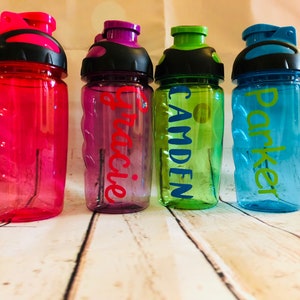 Kids water bottles/ kid water bottle/ child water bottles/ personalized kids cup/child’s water bottle/ kids party favor/ sippy cup/ kids cup