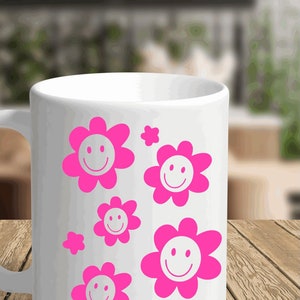 70s flower mug, mug, flower mug, smiley mug,  face, 90s mug, 90s, 80s, smiley mug, women’s mug, personalized mug, coffee mug,