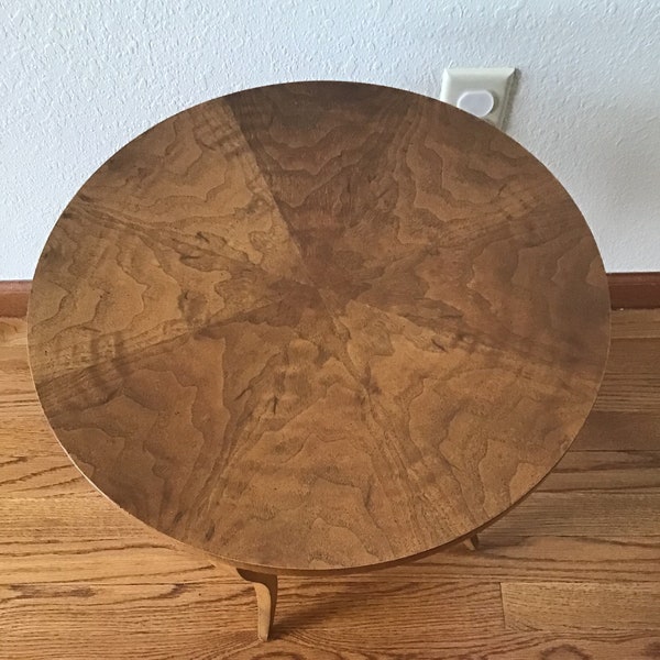 Vintage Flame Mahogany Round Side Table, End Table, Light Mahogany