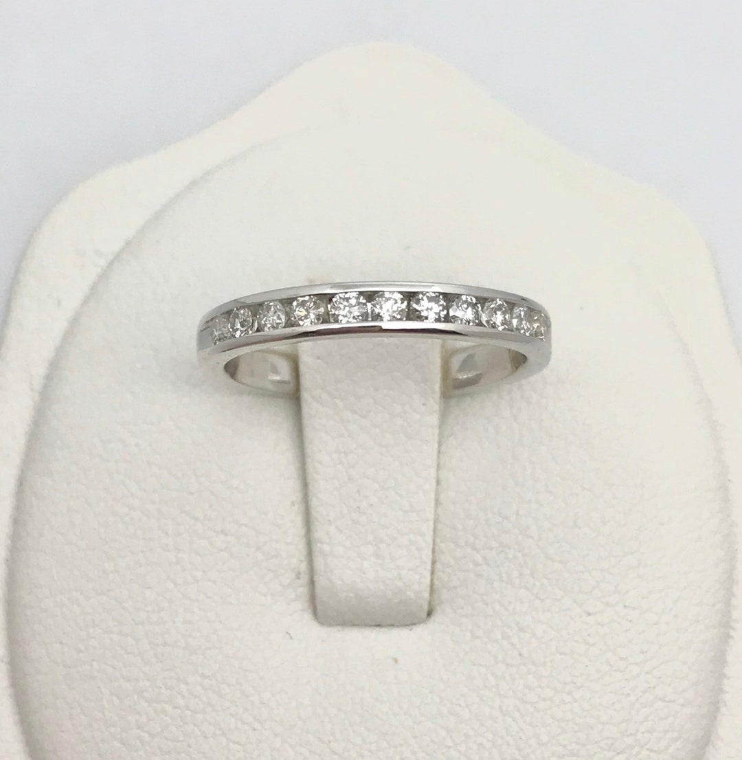 Wedding Band! 14K White Gold Diamond Band / Channel Set / 0.15 Carat - Etsy