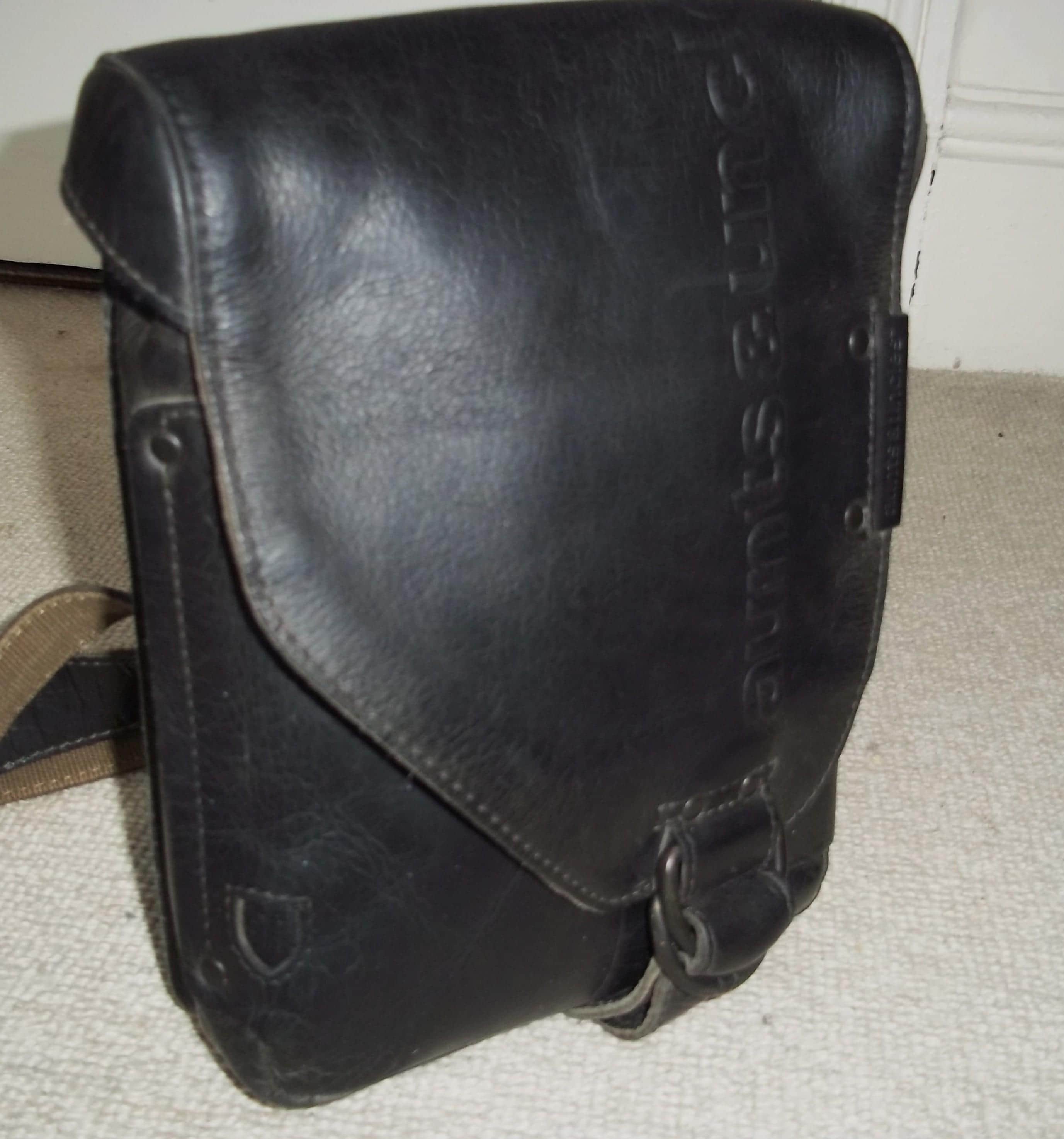 Aunts Uncles Leather Bag UK
