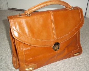 Exquisite Vintage 1980's Golden Tan Leather Top Handle Bag, Grab Bag, Executive Work Bag, Retro Chic