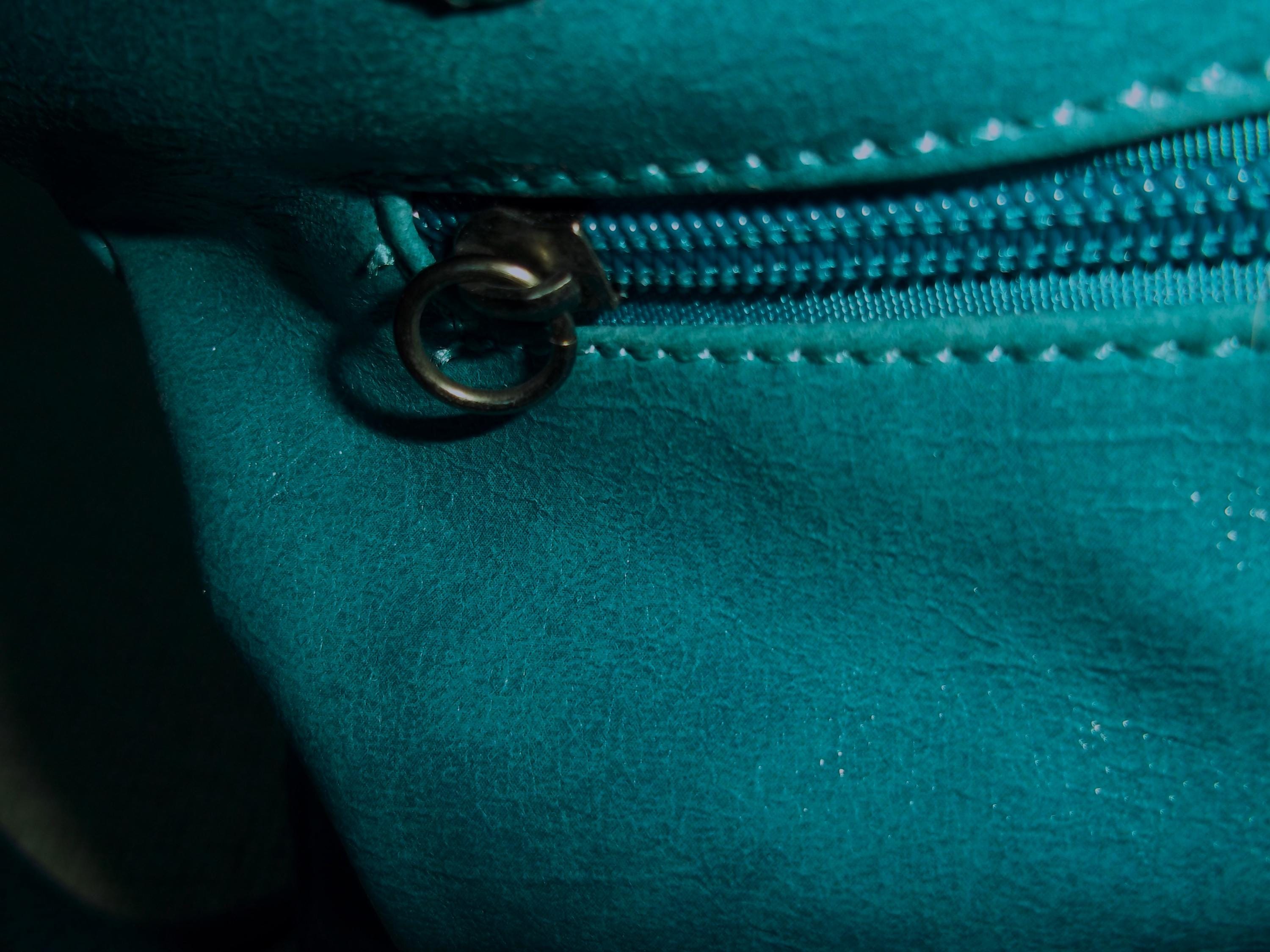 Vintage DAVID JONES Large Dark Turquoise Messenger Bag, Faux Leather, Crossbody, Grab Bag, Teal - Etsy Vintage DAVID JONES Large Dark Turquoise Messenger Bag, Faux Leather, Crossbody, Grab Bag, Teal - Etsy