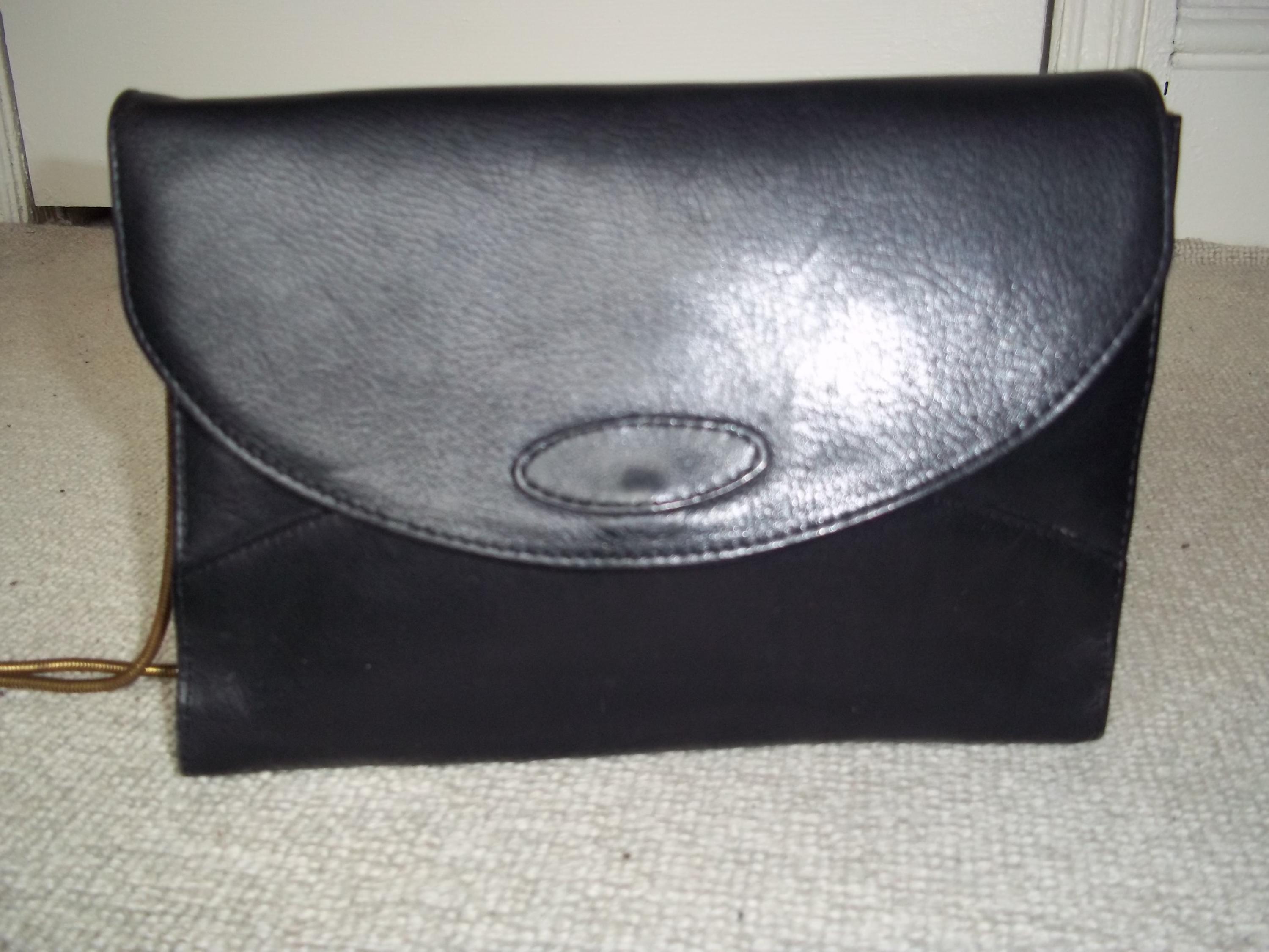 Vintage 1980s Black Italian Leather Shoulder Bag: Gold Chain Wedding Clutch
