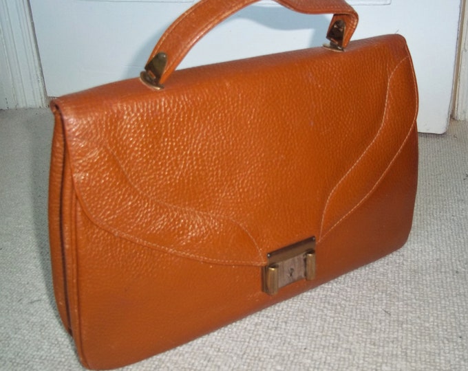 BYGONEVINTAGEBAGS (by Classic Vintage Bags) Etsy UK