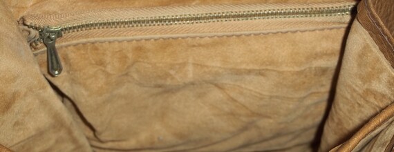 Vintage 1980's Coffee Tan Leather Messenger Bag, … - image 8