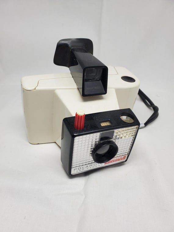 Appareil Polaroid Land Camera Swinger Model 20 – Vintage et