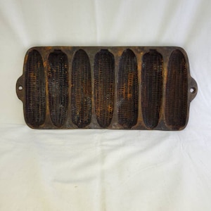 Vintage cast iron cornbread breadstick corn stick tin