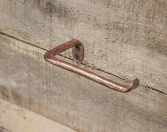 Solid Copper Hand Forged toilet paper holder hammered rustic cabin farmhouse style Steampunk