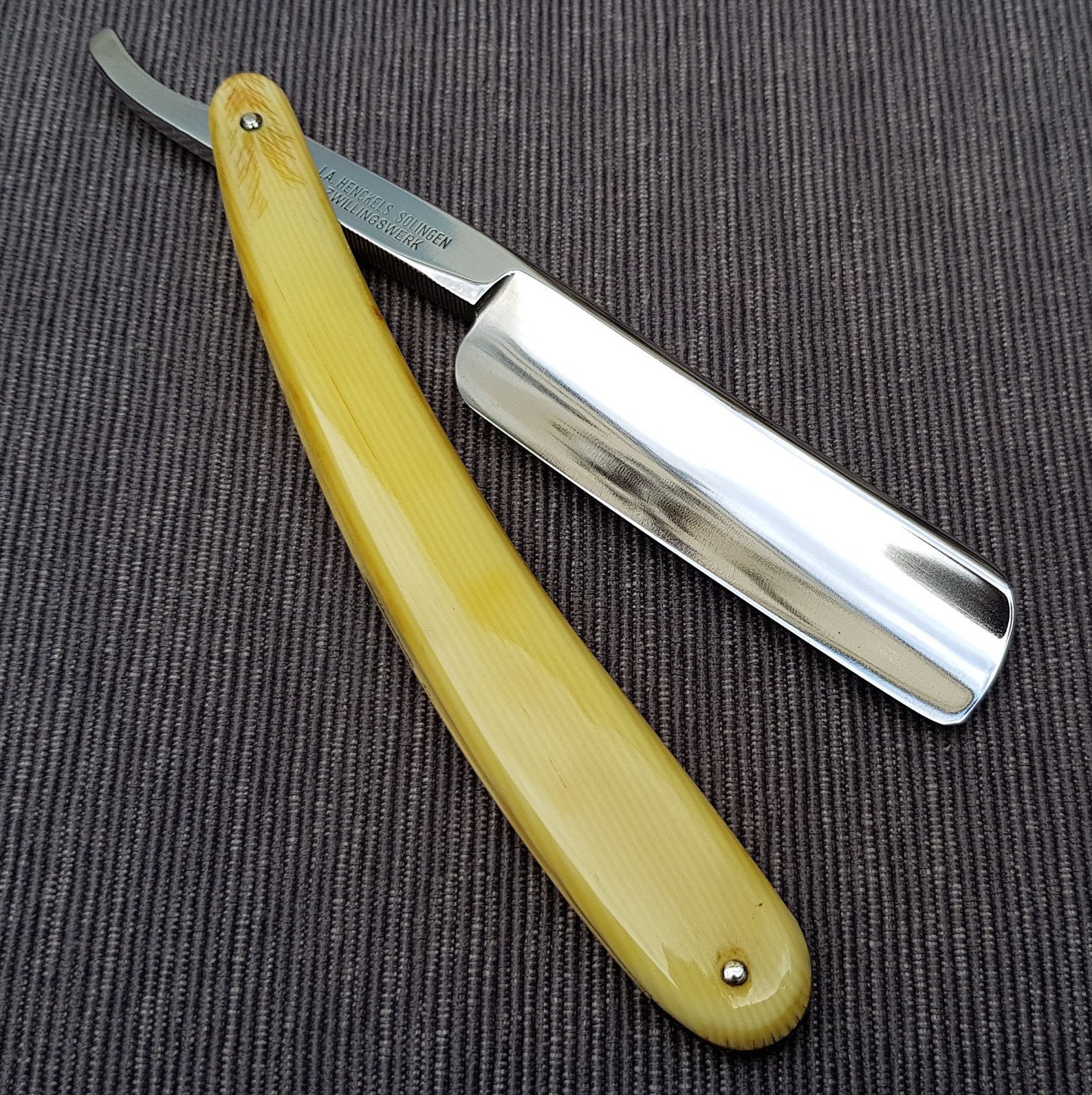 German Straight razor by J.A.Henckels Friodur INOX N17 1/2 | Etsy