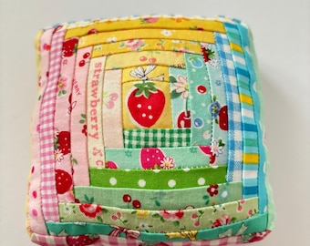 Cojín cuadrado de alfileres de algodón con patchwork