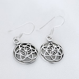 925 Sterling silver Flower Earrings. Silver Irish Earrings Celtic earrings. Chose Leverback OR, Hook.