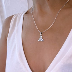 Silver Trinity Necklace. choose Italian chain, Sterling Silver Small Trinity Knot Necklace, Celtic triquetra, Irish Celtic jewelry. W8424