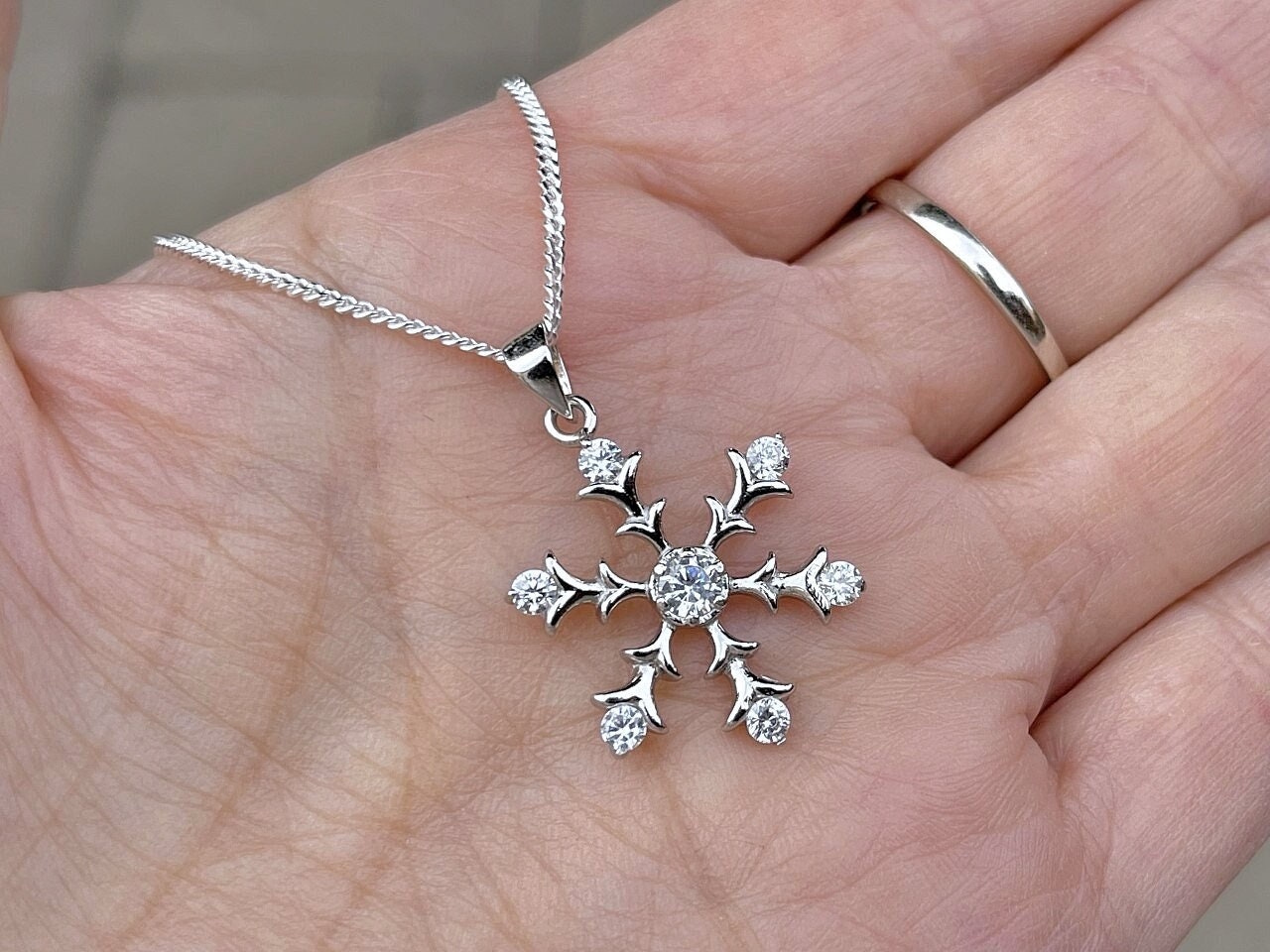 Schneeflocke Schmuck In Frankfurt Am Main