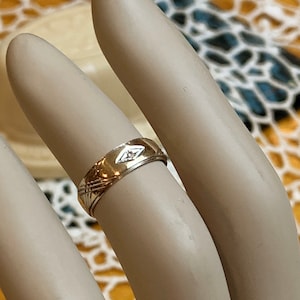 10K yellow & white gold round diamond solitaire wedding, pinky, midi, or child’s Band Ring 10K two tone patterned gold diamond ring band
