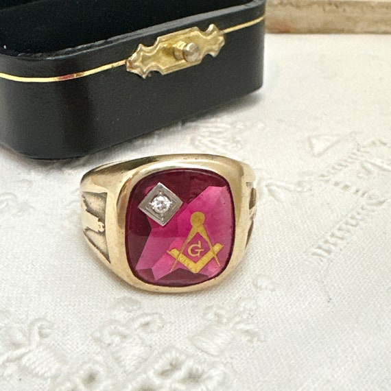 Masonic Gold Signet Ring, Vintage 10K Yellow Gold… - image 9