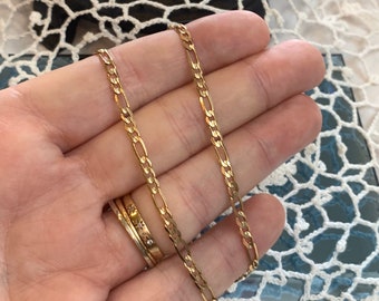 14K Yellow Gold Figaro Flat Link Chain 
