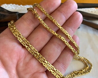14K Solid Yellow Gold Square Byzantine 