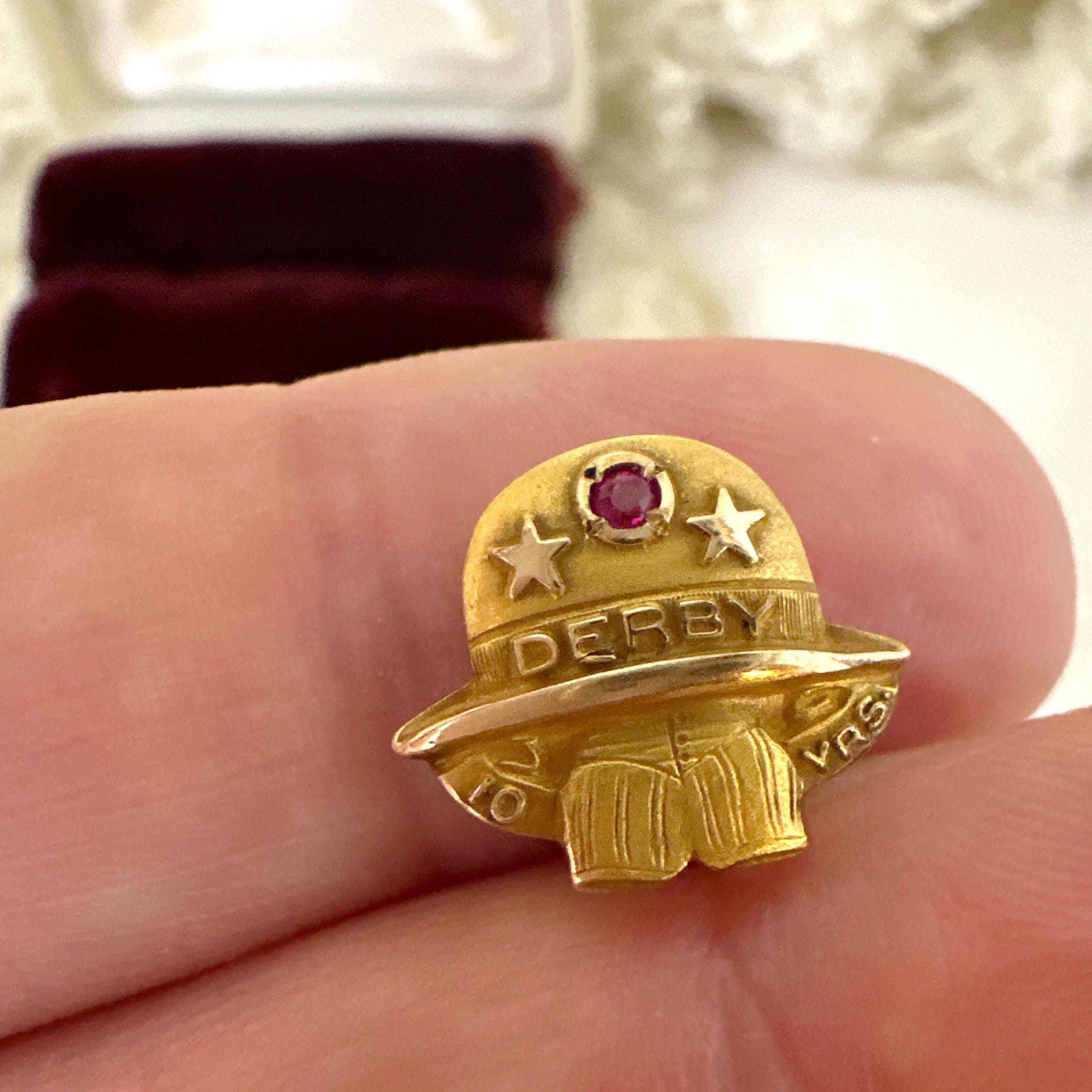 10k Balfour Pin - Etsy