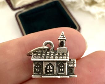 Vintage Beau 3D Sterling Silver Chapel Charm Pendant