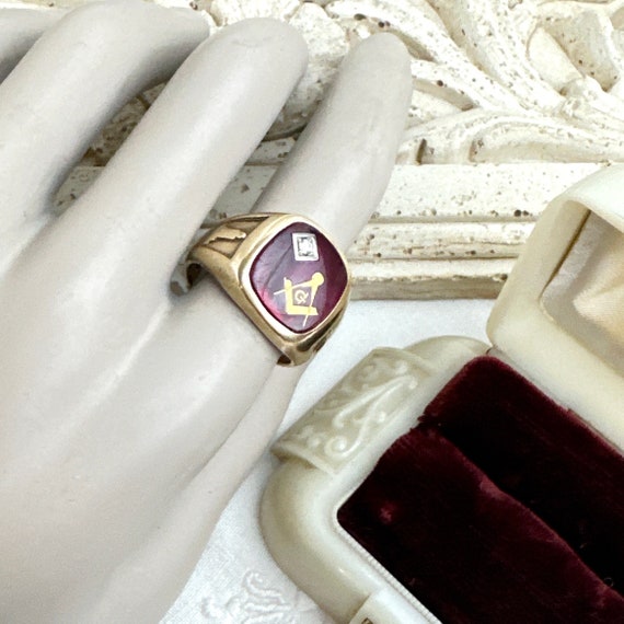 Masonic Gold Signet Ring, Vintage 10K Yellow Gold… - image 6