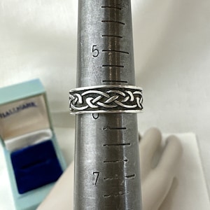 Vintage Sterling Silver Celtic Knot Eternity Band, 925 Silver Celtic Midi Ring image 9