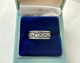 Vintage Sterling Silver Celtic Knot Eternity Band, 925 Silver Celtic Midi Ring