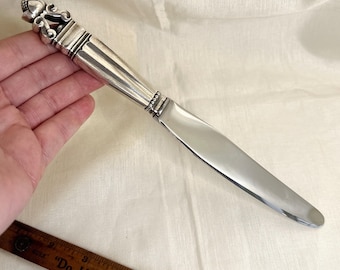 Sterling Silver Acorn pattern by Georg Jensen 9-7/8 inch dinner knife, stainless blade