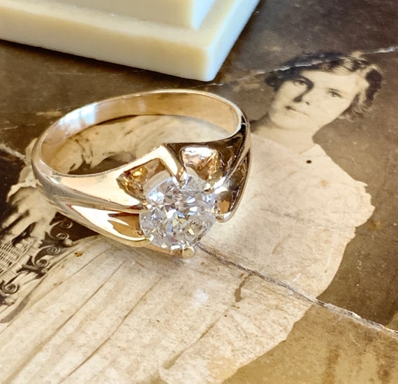 1.50 Ct Old European Cut Diamond 10K Yellow Gold Antique Unisex Solitaire  Ring, Victorian 10k Belcher Set Round Diamond Engagement Ring 