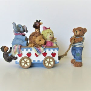Vintage Resin Bear Pulling Apple Cart with His Friends Figurine