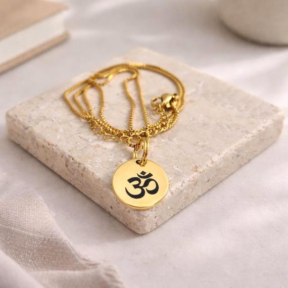Spiritual OM charm Pendant Necklace