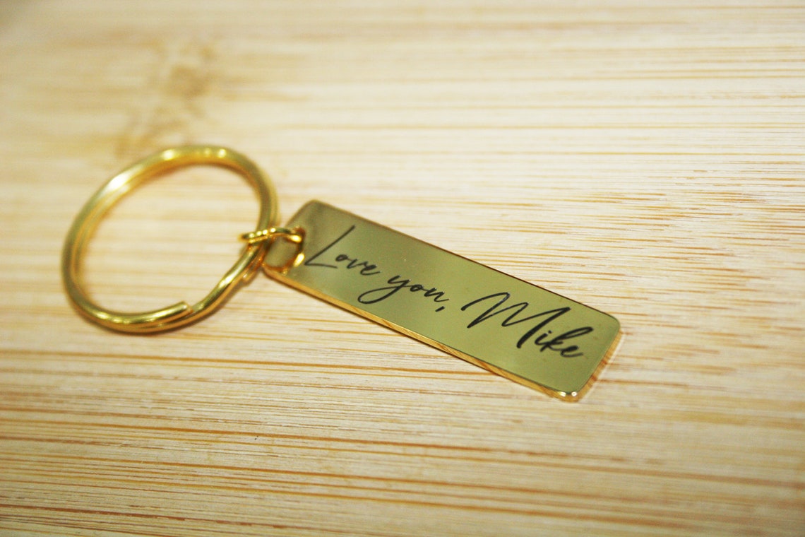 Personalized Handwriting Engraved Gold & Rose Gold Keychain – Custom Signature Jewelry Gift for Men & Women